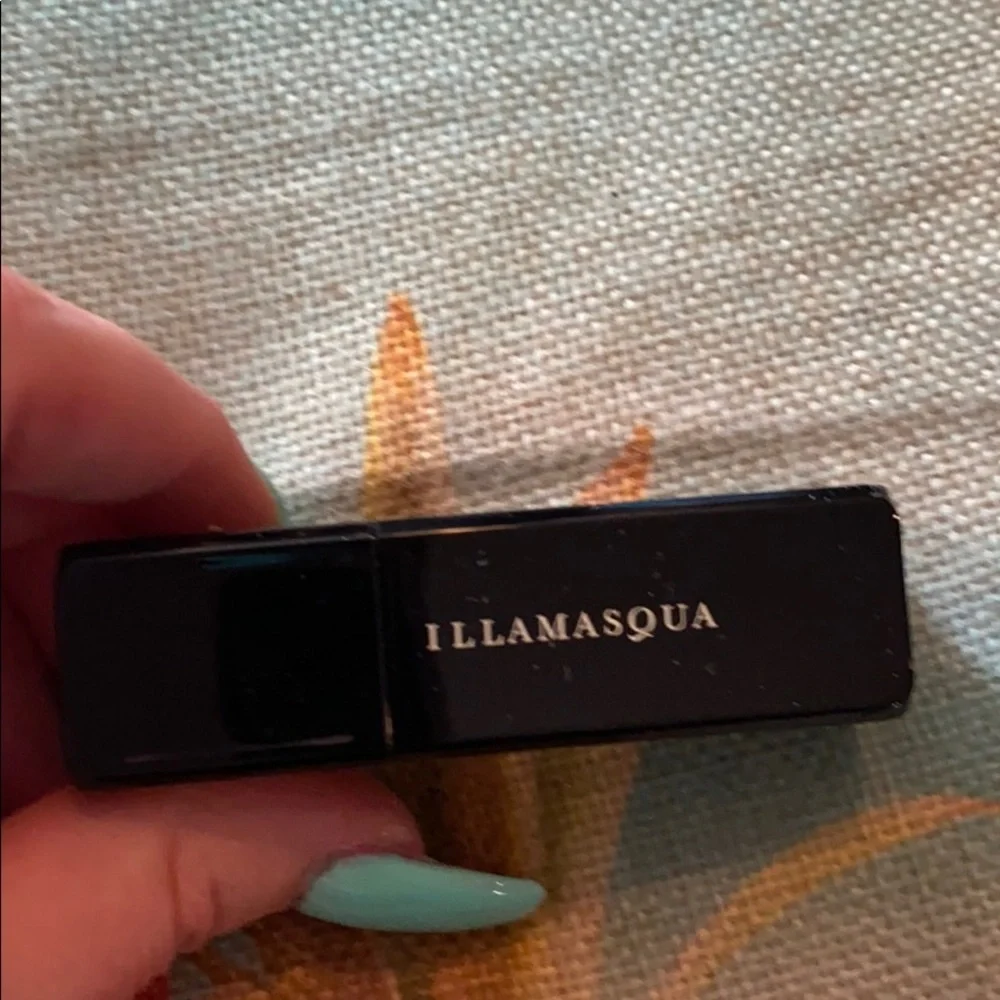 New Illamasqie Lipstick